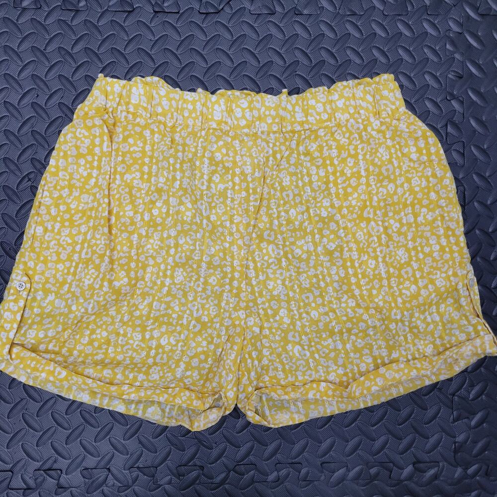 Anthropologie Shorts Small Yellow Leopard Print Paperbag Waist Cuffed